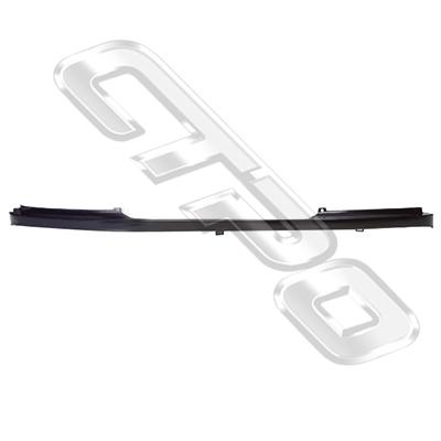 FRONT FILLER MIDDLE PANEL - BELOW GRILLE - TO SUIT NISSAN NAVARA D22 1998-2000