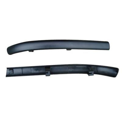 HEADLAMP - MOULDING - R/H - LOWER - MITSUBISHI FM615/FK516 1994-
