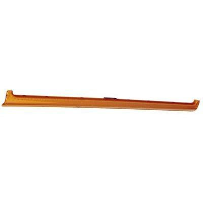 GRILLE - GARNISH - WIDE CAB - LOWER - AMBER - MITSUBISHI CANTER FE5/FE6 1994-