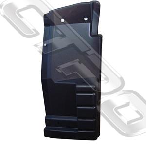 MUD GUARD - R/H - OUTER HALF - W/CAB - MITSUBISHI CANTER FE7/FE8 2005-