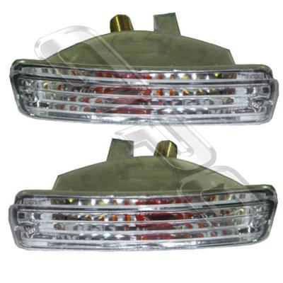 BUMPER LAMP - SET - L&R - CLEAR - TO SUIT TOYOTA HILUX 2WD/4WD 1989-98