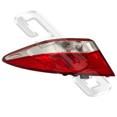 REAR LAMP - L/H - OUTER - CHROME REFLECTOR - TO SUIT TOYOTA CAMRY 2015- F/LIFT