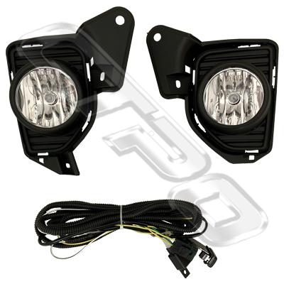 FOG LAMP SET - L&R - WITH BULB/ SOCKET/ CABLE - TO SUIT TOYOTA HIACE 2014- F/LIFT LATE