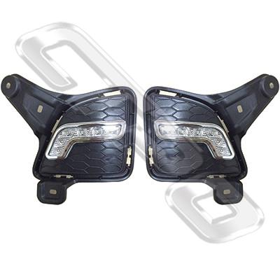 FOG LAMP COVER SET - L&R - WITH DAYTIME RUNNING LAMP LED - TO SUIT TOYOTA HIACE 2010- F/LIFT