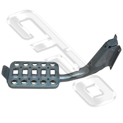 6591904-22 - STEP ALLOY - R/H - FITS TO FRONT BUMPER - TO SUIT SCANIA 112M/112H/113M TRUCK 1982-96