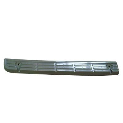 FRONT BUMPER STEP - R/H - NISSAN QUON 2006-