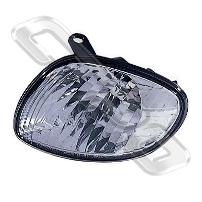 CORNER LAMP - L/H - CLEAR - TO SUIT TOYOTA COROLLA AE111 2000-01  F/L