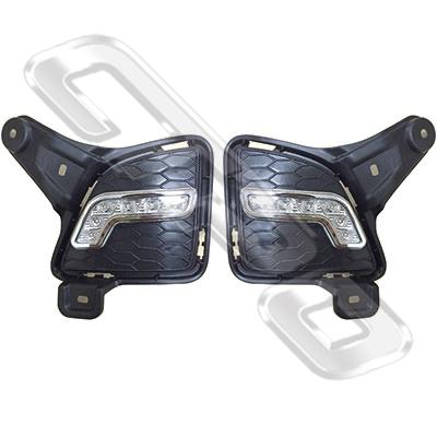 FOG LAMP COVER SET - L&R - WITH DAYTIME RUNNING LAMP LED - TO SUIT TOYOTA HIACE 2010-  F/LIFT