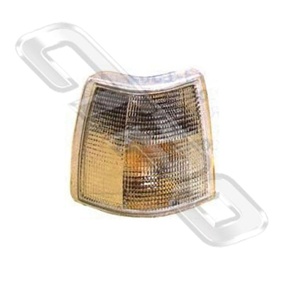 9045097-2G  - CORNER LAMP - R/H - CLEAR - TO SUIT VOLVO 850 1992-93